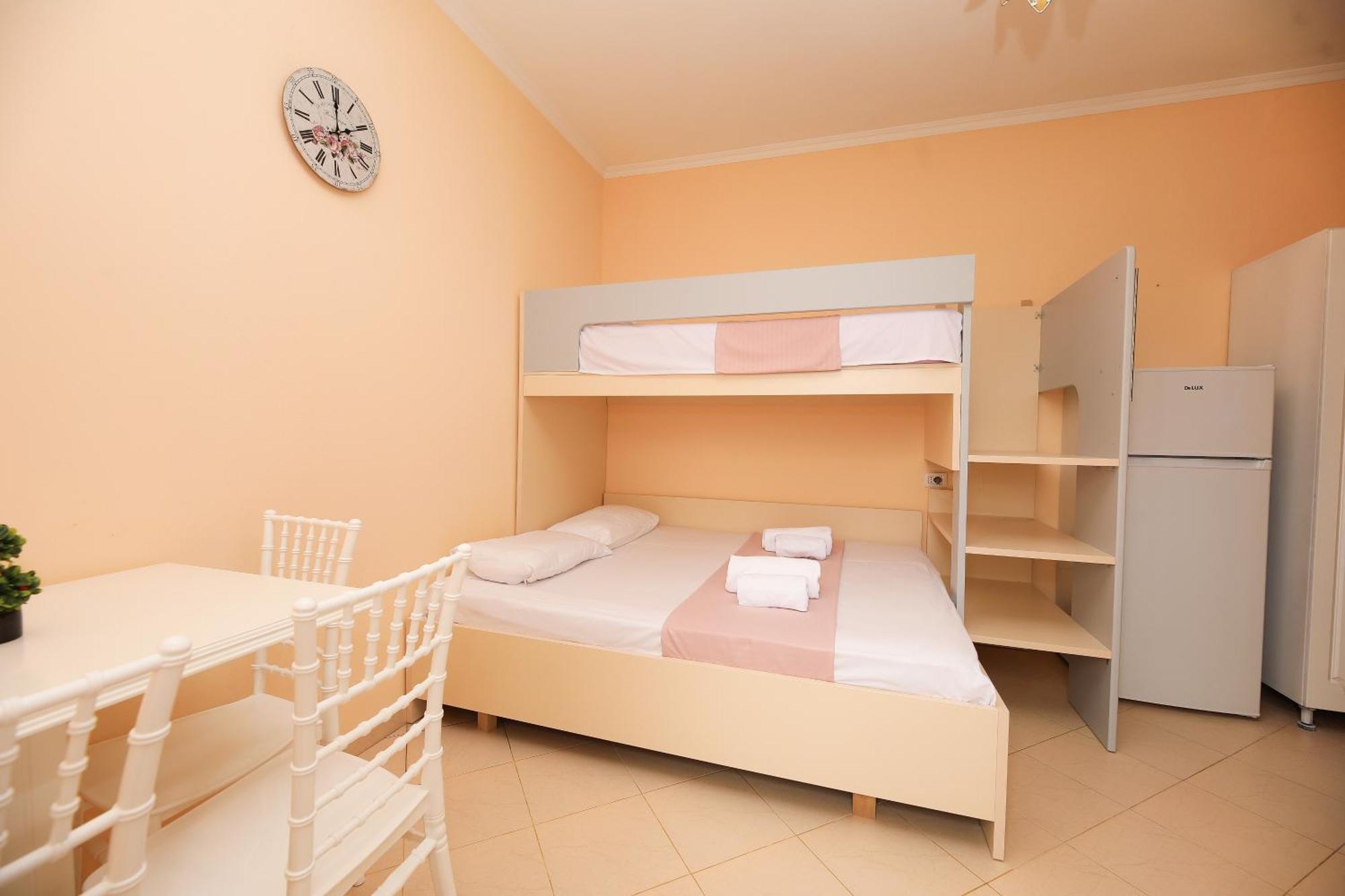 Vila Feliz - Premium Rooms With Free Private Parking Vlore Exterior photo