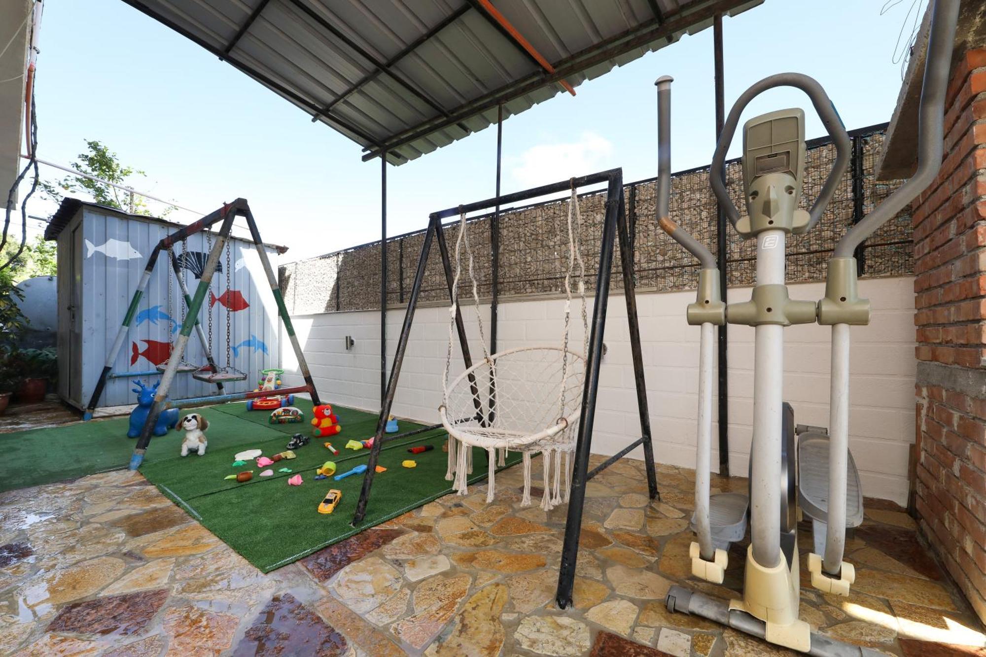 Vila Feliz - Premium Rooms With Free Private Parking Vlore Exterior photo